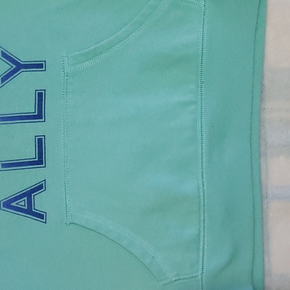 OLD NAVY Hoodie Sweater - Picture 4 of 13